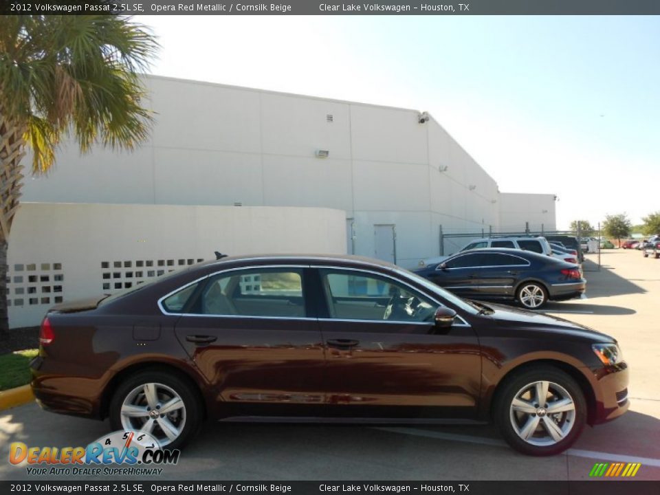 2012 Volkswagen Passat 2.5L SE Opera Red Metallic / Cornsilk Beige Photo #8