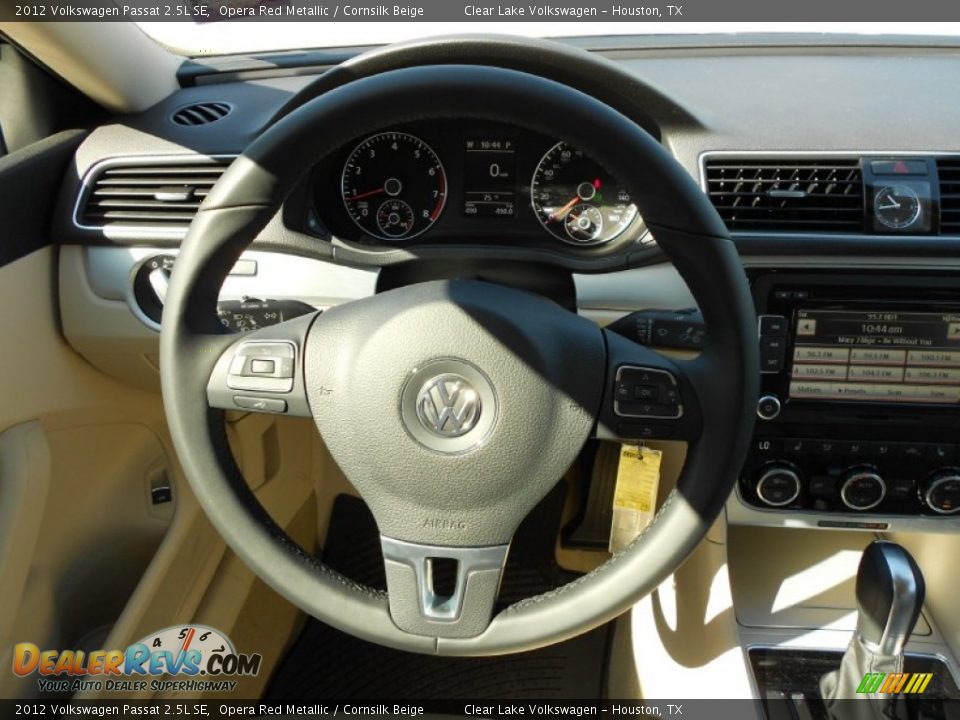 2012 Volkswagen Passat 2.5L SE Opera Red Metallic / Cornsilk Beige Photo #16