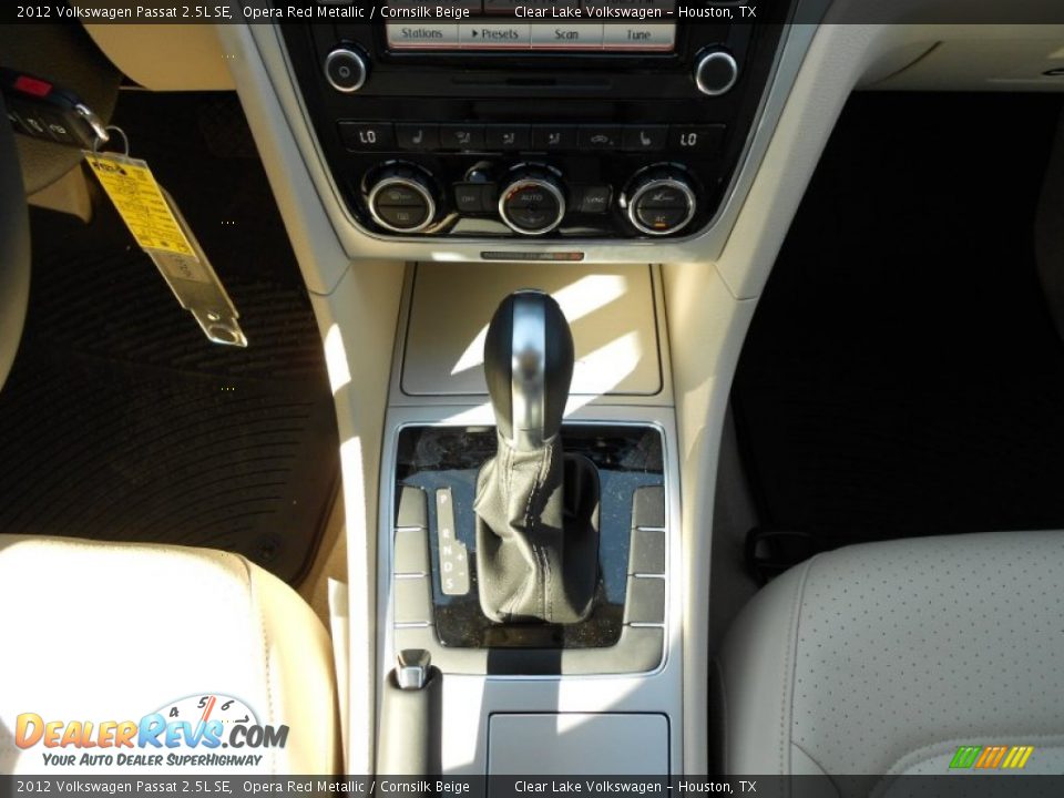 2012 Volkswagen Passat 2.5L SE Opera Red Metallic / Cornsilk Beige Photo #18