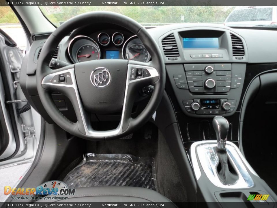 Dashboard of 2011 Buick Regal CXL Photo #11