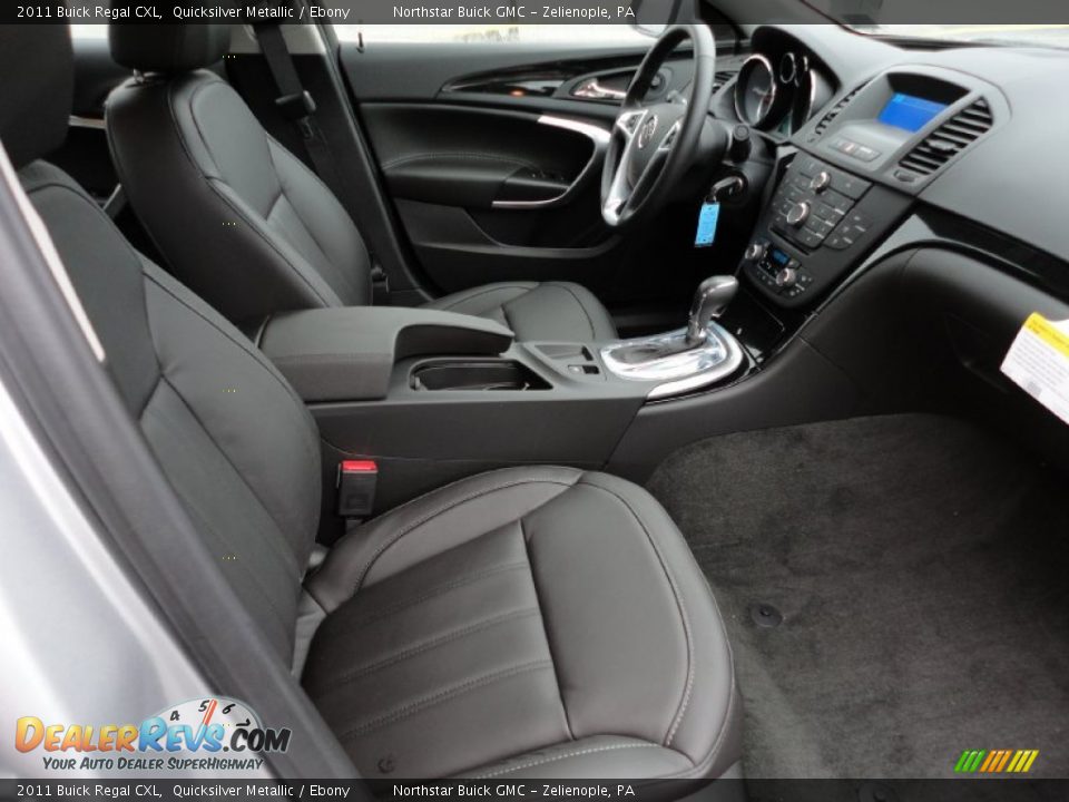 2011 Buick Regal CXL Quicksilver Metallic / Ebony Photo #16