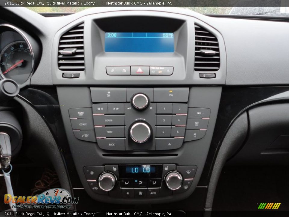 2011 Buick Regal CXL Quicksilver Metallic / Ebony Photo #19