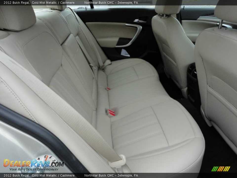 Cashmere Interior - 2012 Buick Regal  Photo #15