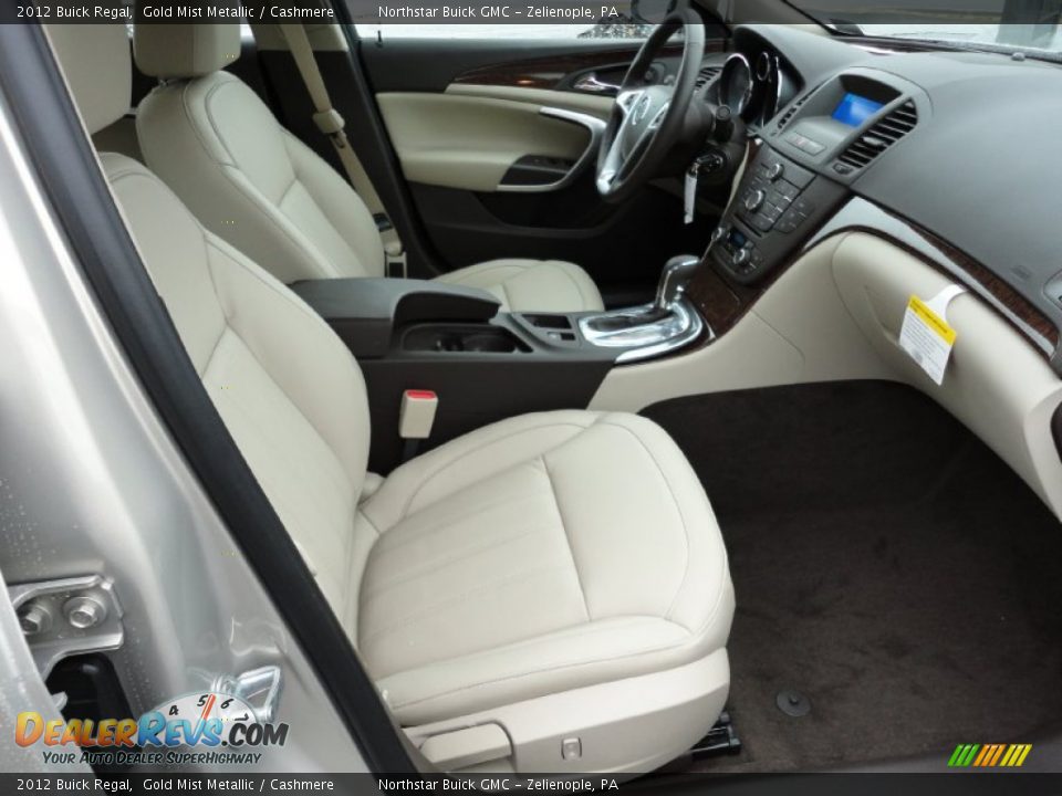 Cashmere Interior - 2012 Buick Regal  Photo #16