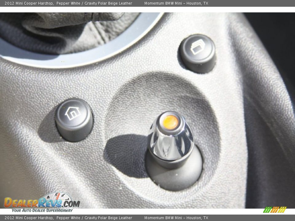 Controls of 2012 Mini Cooper Hardtop Photo #21