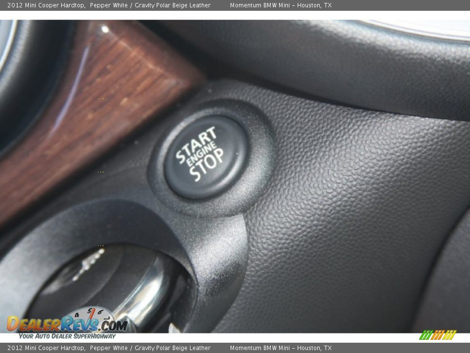 Controls of 2012 Mini Cooper Hardtop Photo #23
