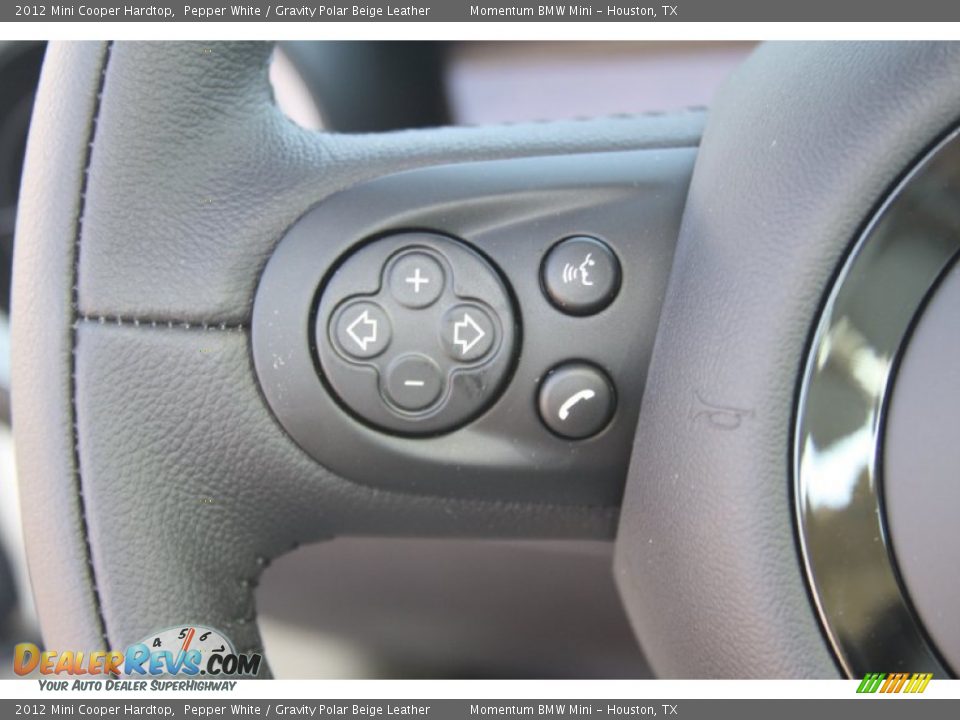 Controls of 2012 Mini Cooper Hardtop Photo #25