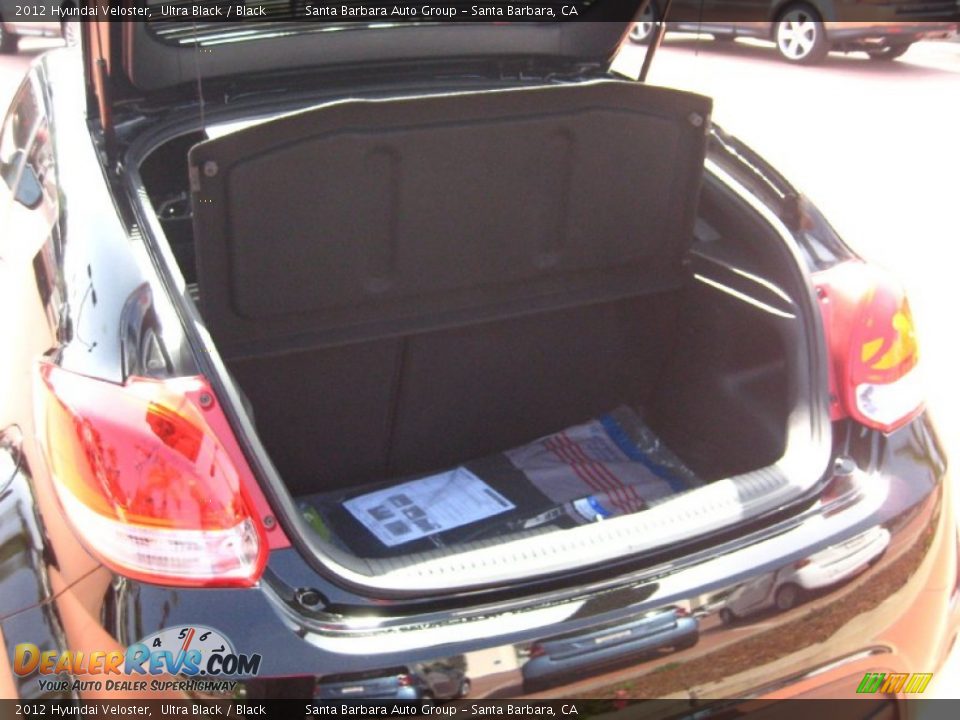 2012 Hyundai Veloster  Trunk Photo #5