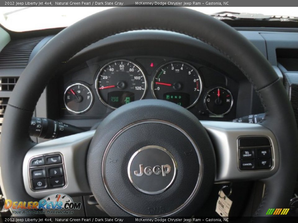 2012 Jeep Liberty Jet 4x4 Natural Green Pearl / Dark Slate Gray Photo #12