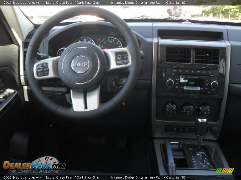 2012 Jeep Liberty Jet 4x4 Natural Green Pearl / Dark Slate Gray Photo #15