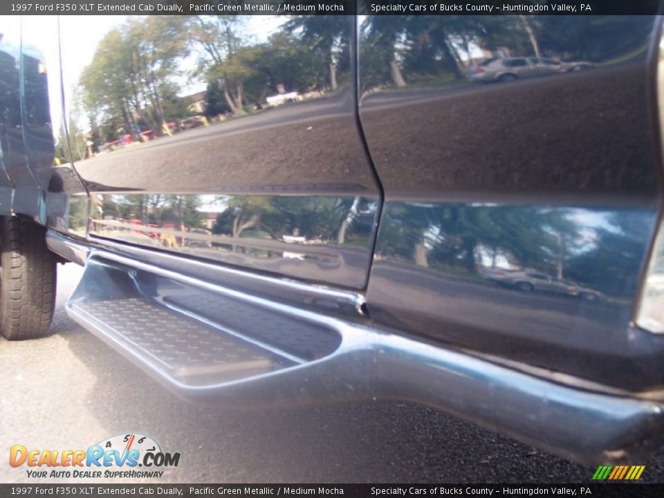 1997 Ford F350 XLT Extended Cab Dually Pacific Green Metallic / Medium Mocha Photo #30