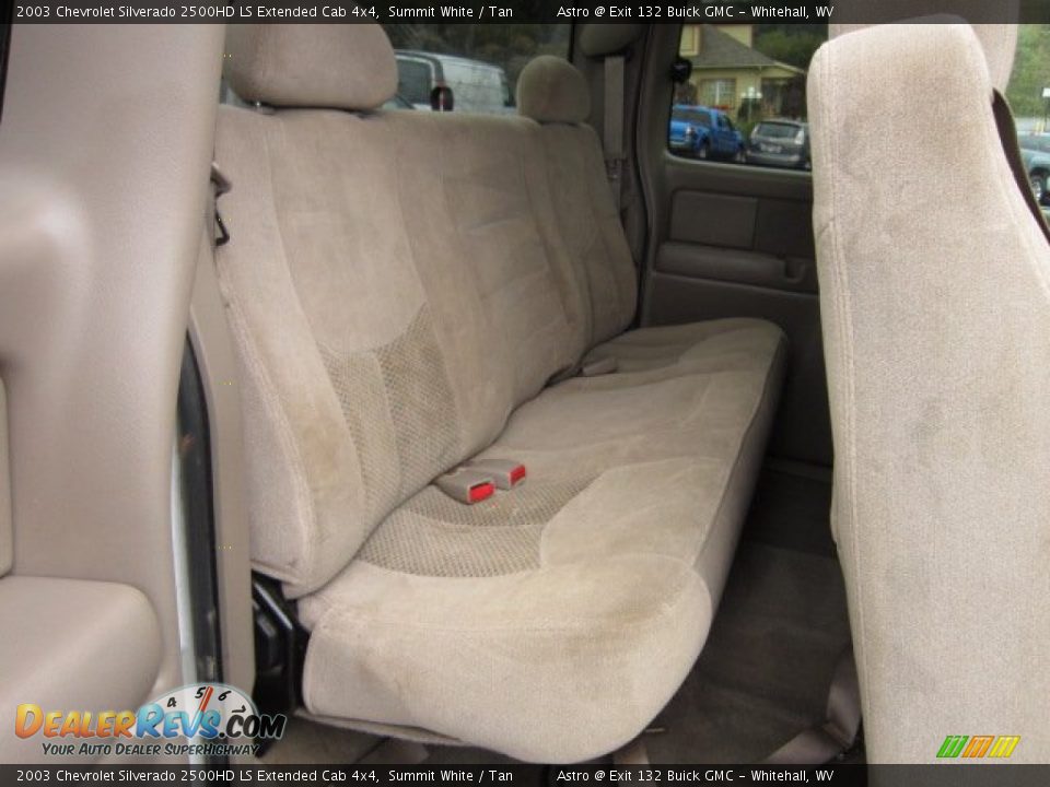 2003 Chevrolet Silverado 2500HD LS Extended Cab 4x4 Summit White / Tan Photo #12