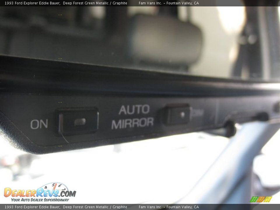 1993 Ford Explorer Eddie Bauer Deep Forest Green Metallic / Graphite Photo #16