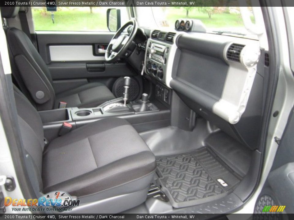 2010 Toyota FJ Cruiser 4WD Silver Fresco Metallic / Dark Charcoal Photo #8