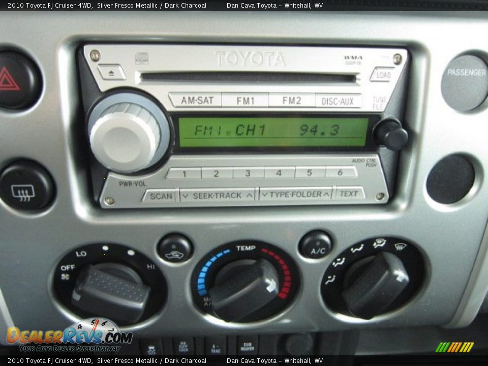 2010 Toyota FJ Cruiser 4WD Silver Fresco Metallic / Dark Charcoal Photo #14