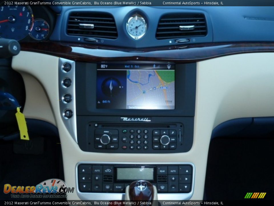Controls of 2012 Maserati GranTurismo Convertible GranCabrio Photo #17