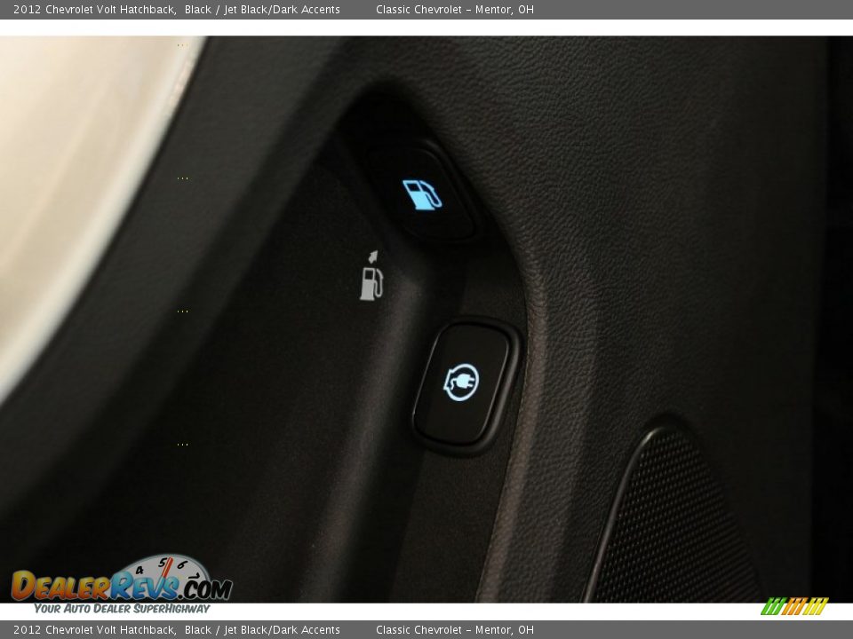 Controls of 2012 Chevrolet Volt Hatchback Photo #13