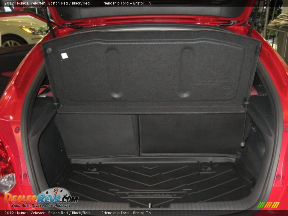 2012 Hyundai Veloster Trunk Photo 12
