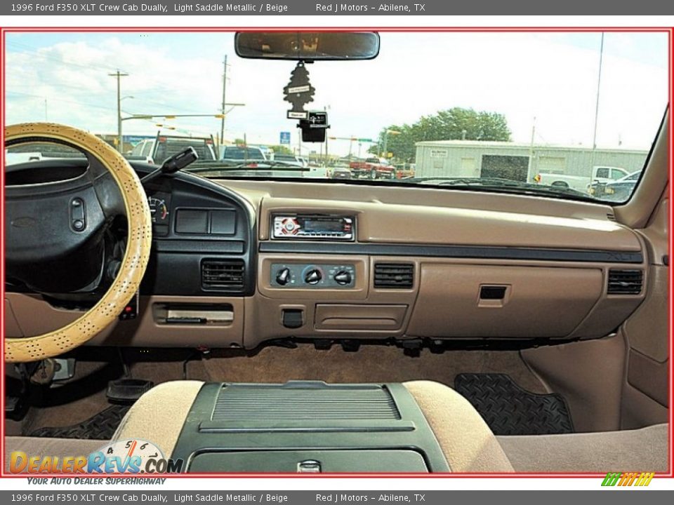 Dashboard of 1996 Ford F350 XLT Crew Cab Dually Photo #27