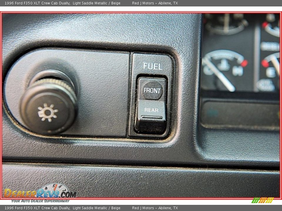Controls of 1996 Ford F350 XLT Crew Cab Dually Photo #30