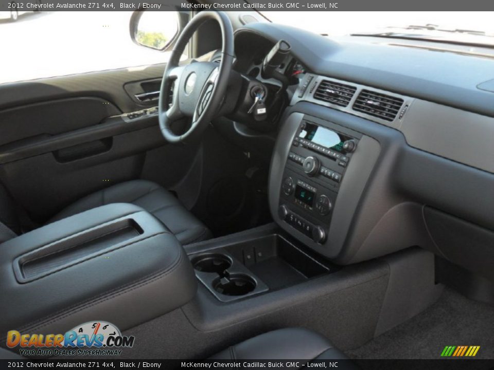 2012 Chevrolet Avalanche Z71 4x4 Black / Ebony Photo #22