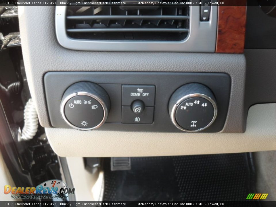 Controls of 2012 Chevrolet Tahoe LTZ 4x4 Photo #10