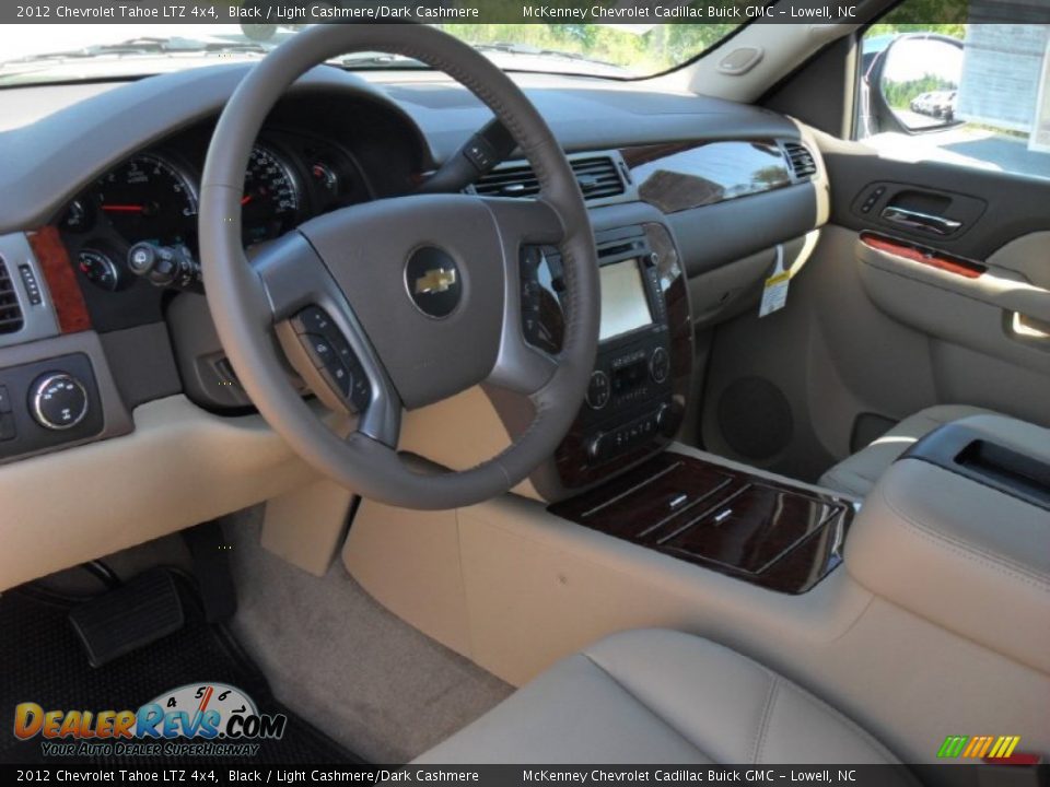 Light Cashmere/Dark Cashmere Interior - 2012 Chevrolet Tahoe LTZ 4x4 Photo #26