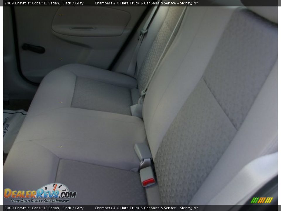 2009 Chevrolet Cobalt LS Sedan Black / Gray Photo #4