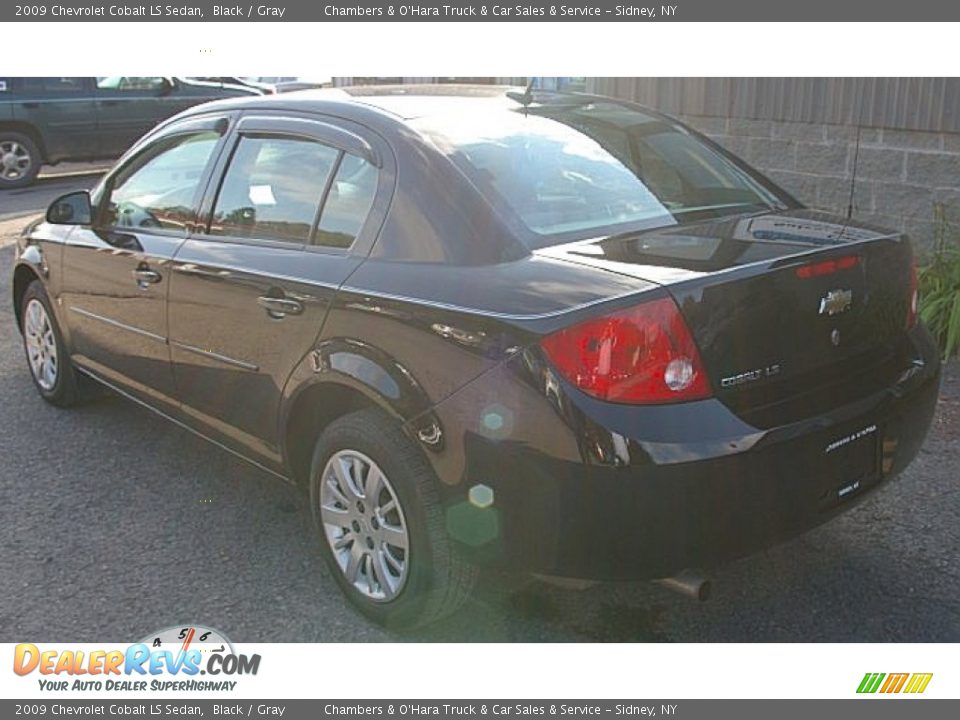 2009 Chevrolet Cobalt LS Sedan Black / Gray Photo #8