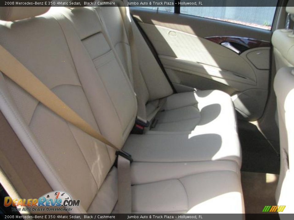 2008 Mercedes-Benz E 350 4Matic Sedan Black / Cashmere Photo #17