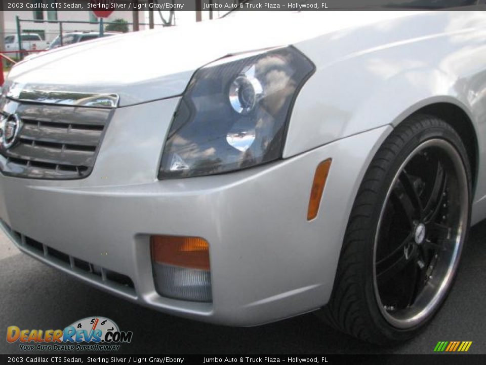 2003 Cadillac CTS Sedan Sterling Silver / Light Gray/Ebony Photo #4