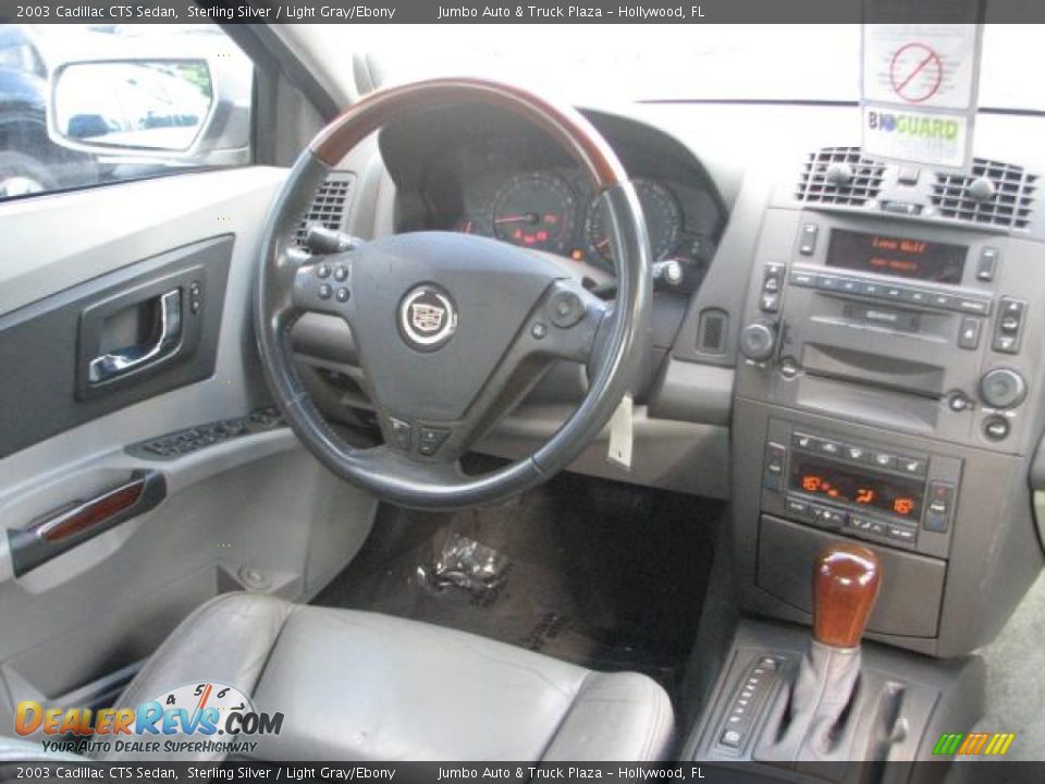 2003 Cadillac CTS Sedan Sterling Silver / Light Gray/Ebony Photo #12