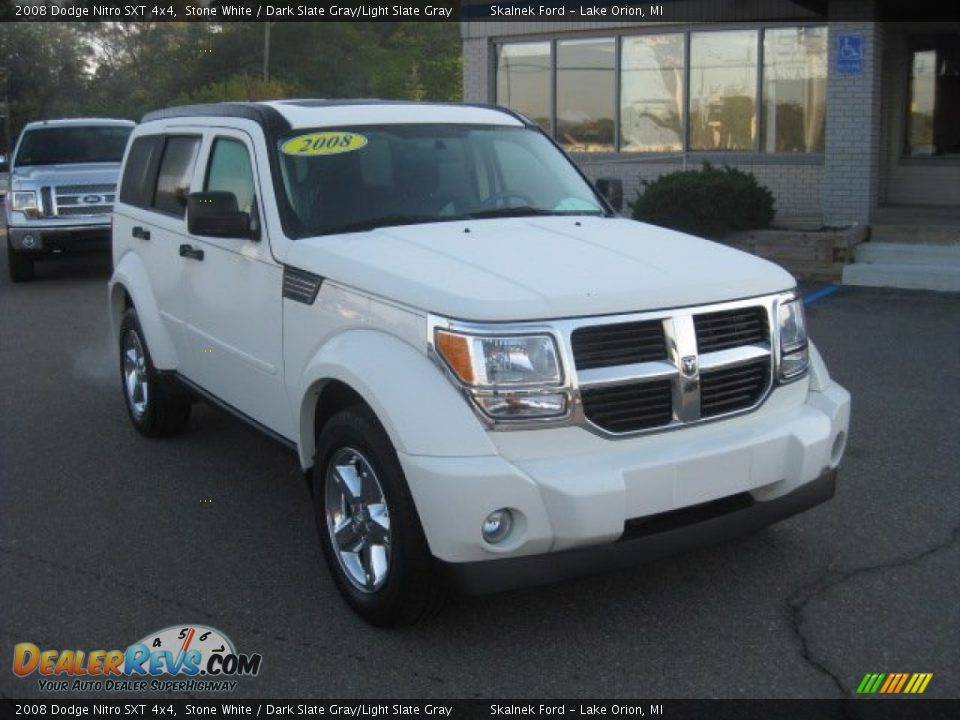 2008 Dodge Nitro SXT 4x4 Stone White / Dark Slate Gray/Light Slate Gray Photo #1