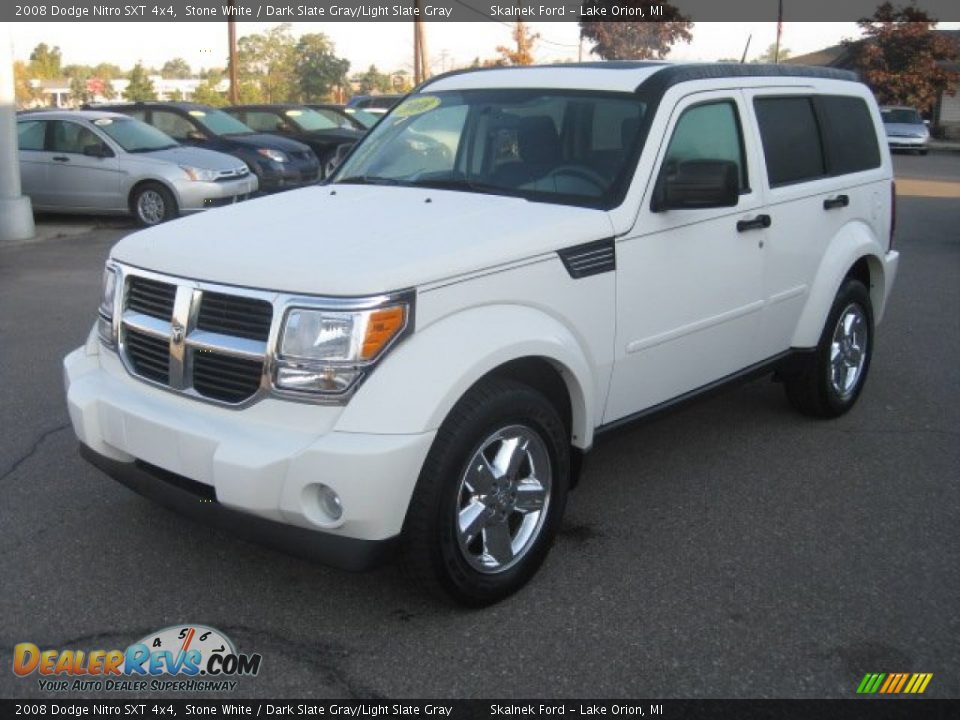 2008 Dodge Nitro SXT 4x4 Stone White / Dark Slate Gray/Light Slate Gray Photo #10