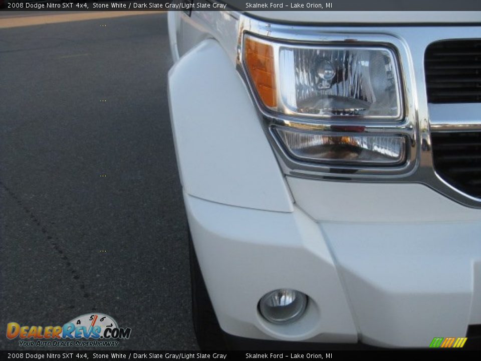 2008 Dodge Nitro SXT 4x4 Stone White / Dark Slate Gray/Light Slate Gray Photo #13