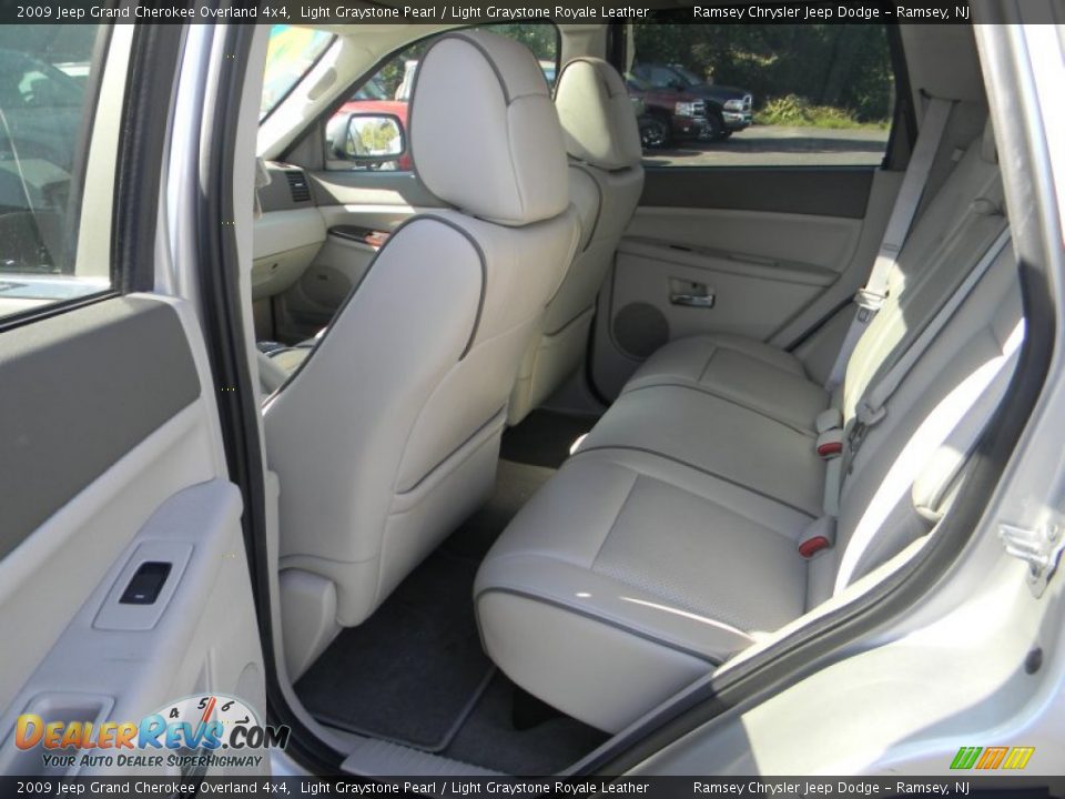 Light Graystone Royale Leather Interior 2009 Jeep Grand