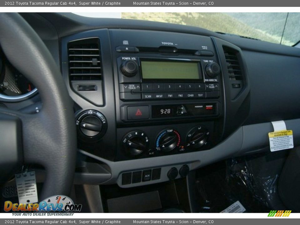 2012 Toyota Tacoma Regular Cab 4x4 Super White / Graphite Photo #9