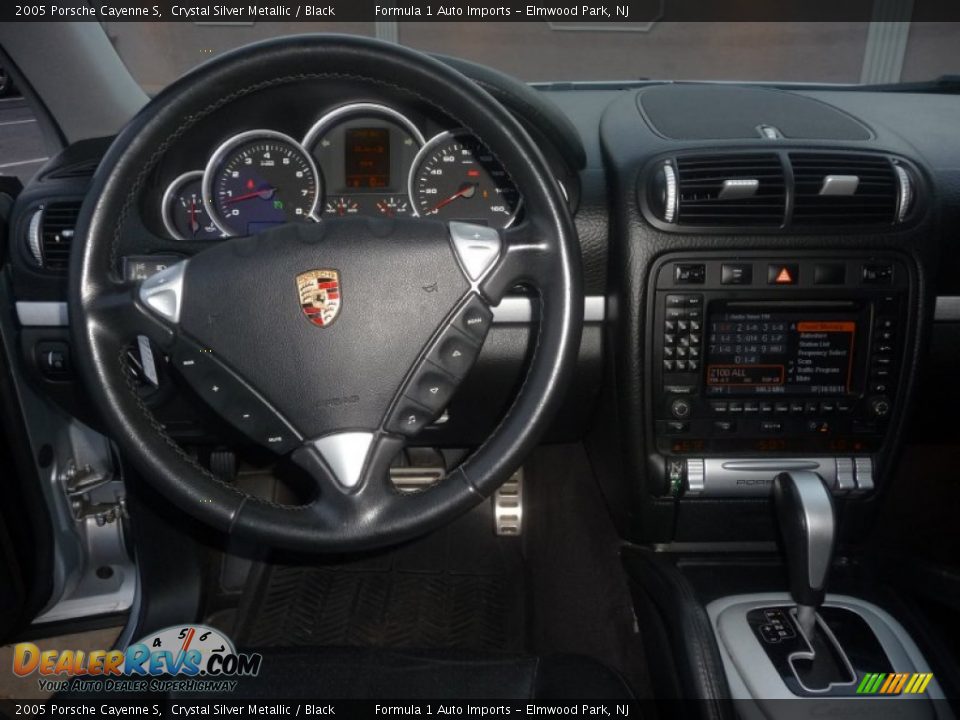 2005 Porsche Cayenne S Crystal Silver Metallic / Black Photo #13