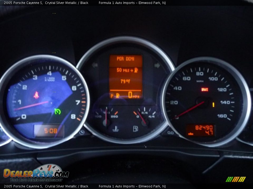 2005 Porsche Cayenne S Gauges Photo #15