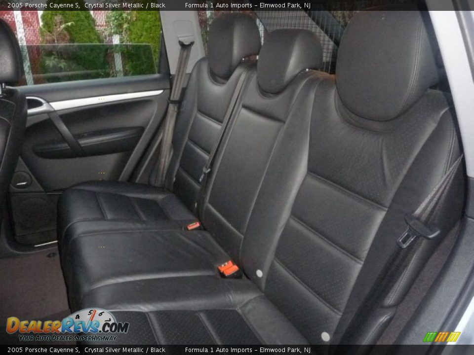 2005 Porsche Cayenne S Crystal Silver Metallic / Black Photo #24