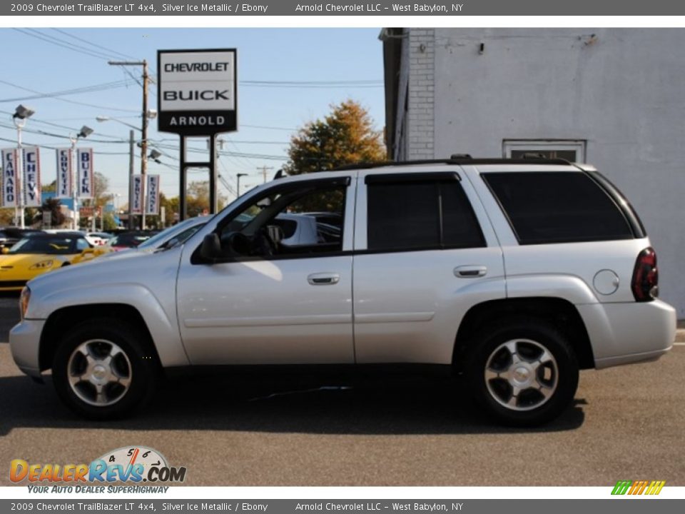 2009 Chevrolet TrailBlazer LT 4x4 Silver Ice Metallic / Ebony Photo #3