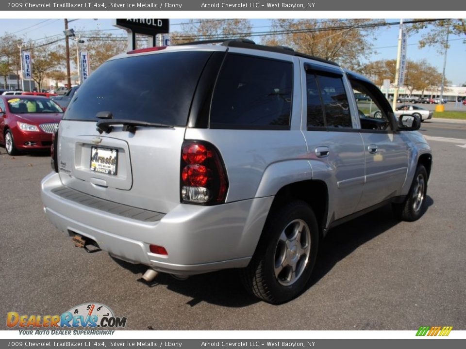 2009 Chevrolet TrailBlazer LT 4x4 Silver Ice Metallic / Ebony Photo #6