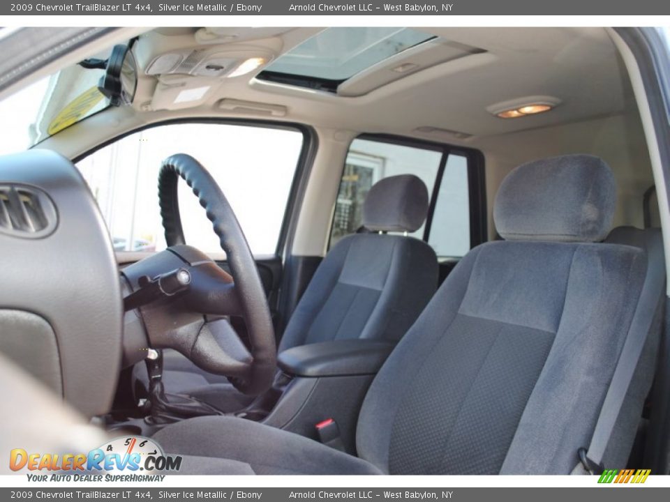 2009 Chevrolet TrailBlazer LT 4x4 Silver Ice Metallic / Ebony Photo #12