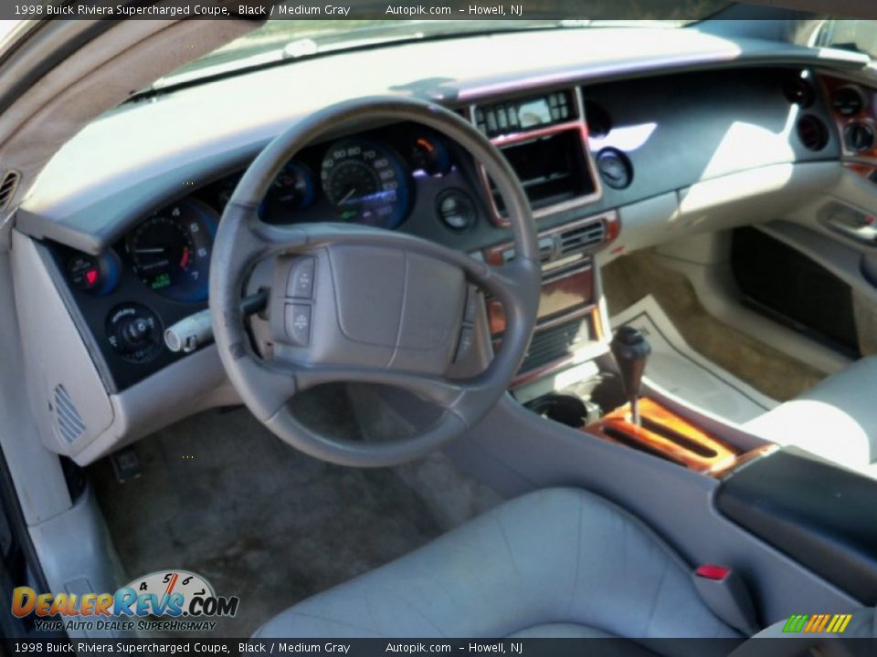 1998 Buick Riviera Supercharged Coupe Black / Medium Gray Photo #9