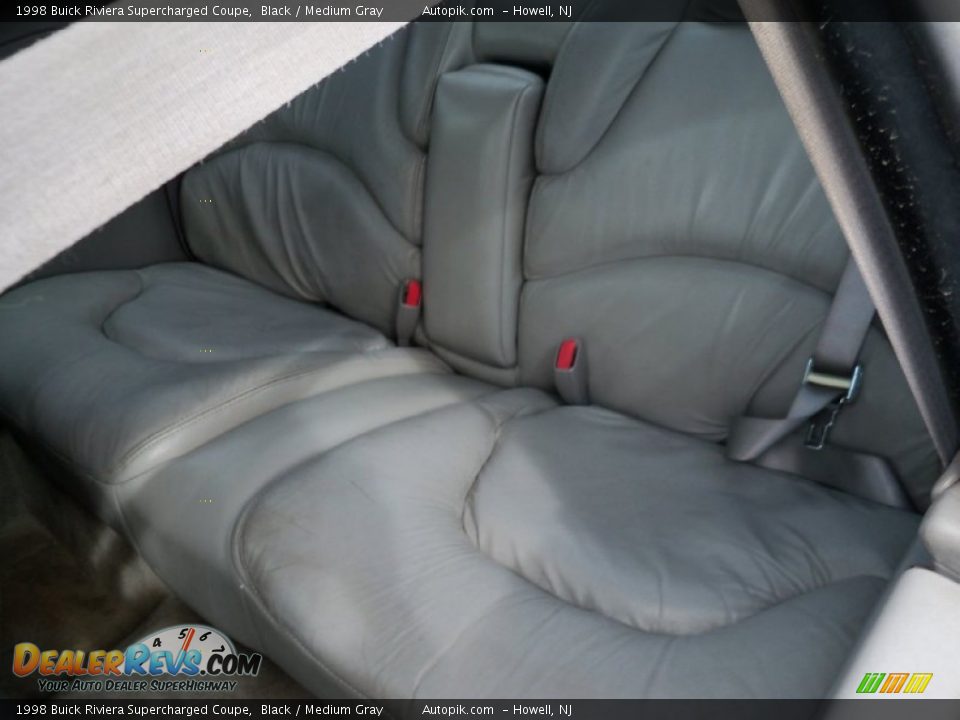 1998 Buick Riviera Supercharged Coupe Black / Medium Gray Photo #13