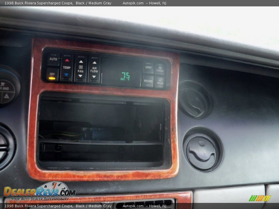 1998 Buick Riviera Supercharged Coupe Black / Medium Gray Photo #14