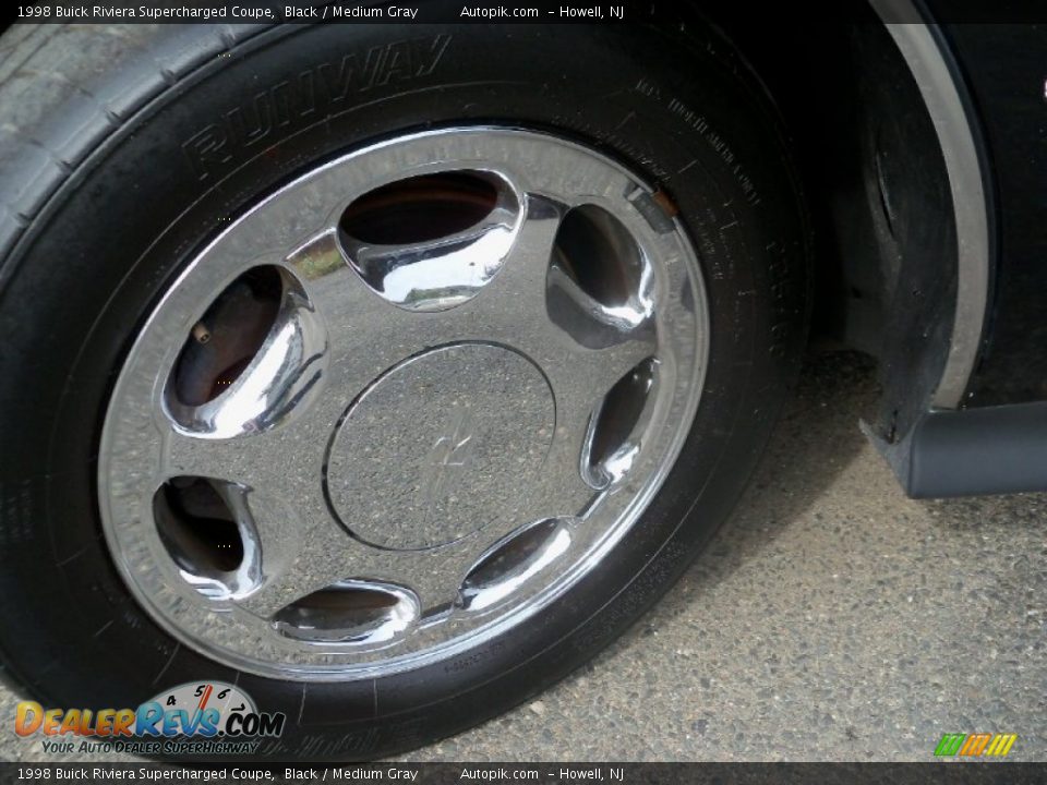 1998 Buick Riviera Supercharged Coupe Wheel Photo #26