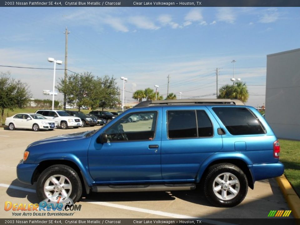 2003 Nissan Pathfinder SE 4x4 Crystal Blue Metallic / Charcoal Photo #4
