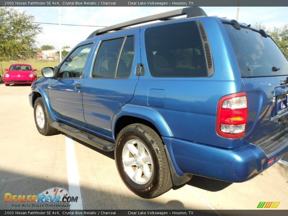 2003 Nissan Pathfinder SE 4x4 Crystal Blue Metallic / Charcoal Photo #5