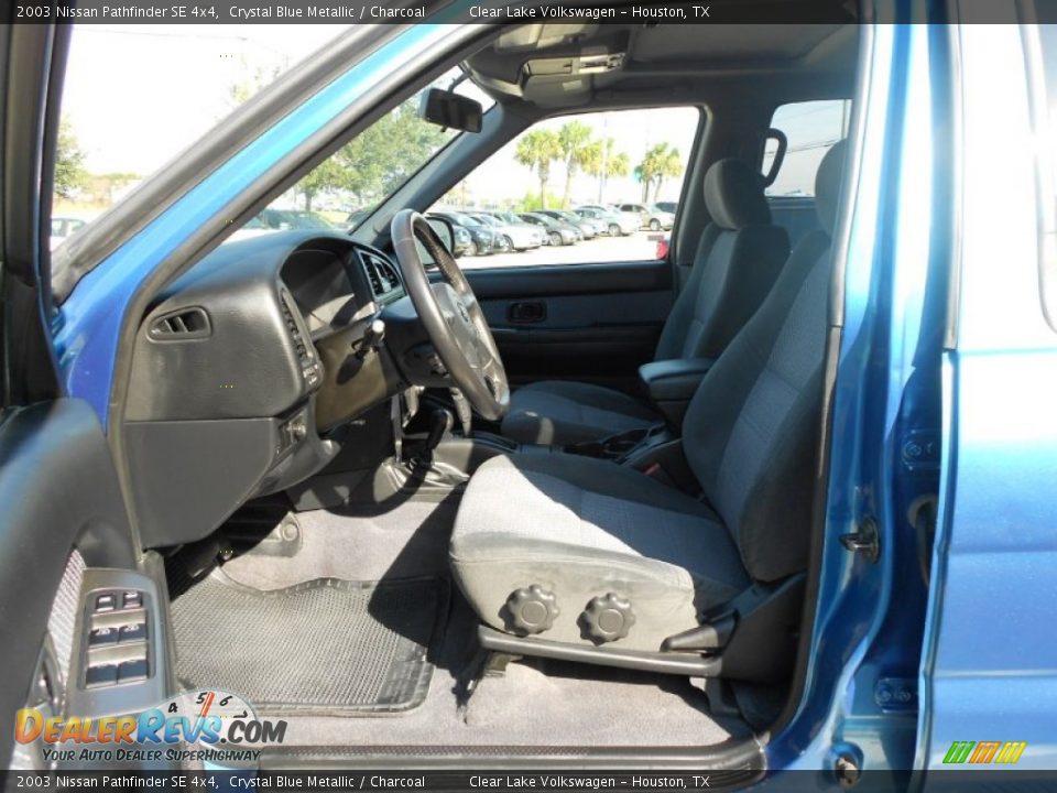 2003 Nissan Pathfinder SE 4x4 Crystal Blue Metallic / Charcoal Photo #13